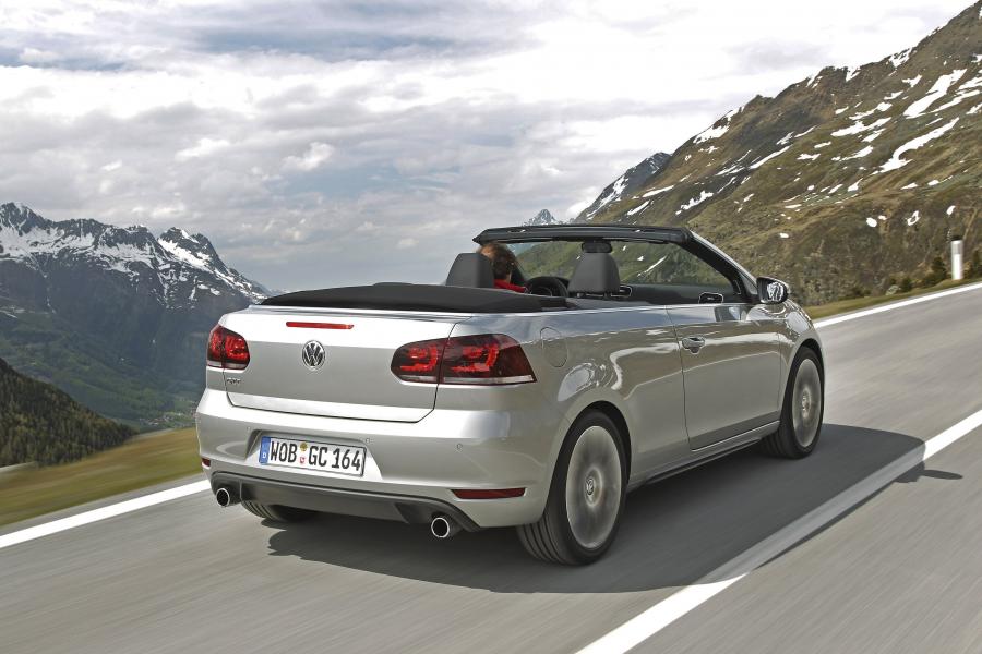  Volkswagen Golf GTi Cabrio 2012 года  (фото 14 из 61)